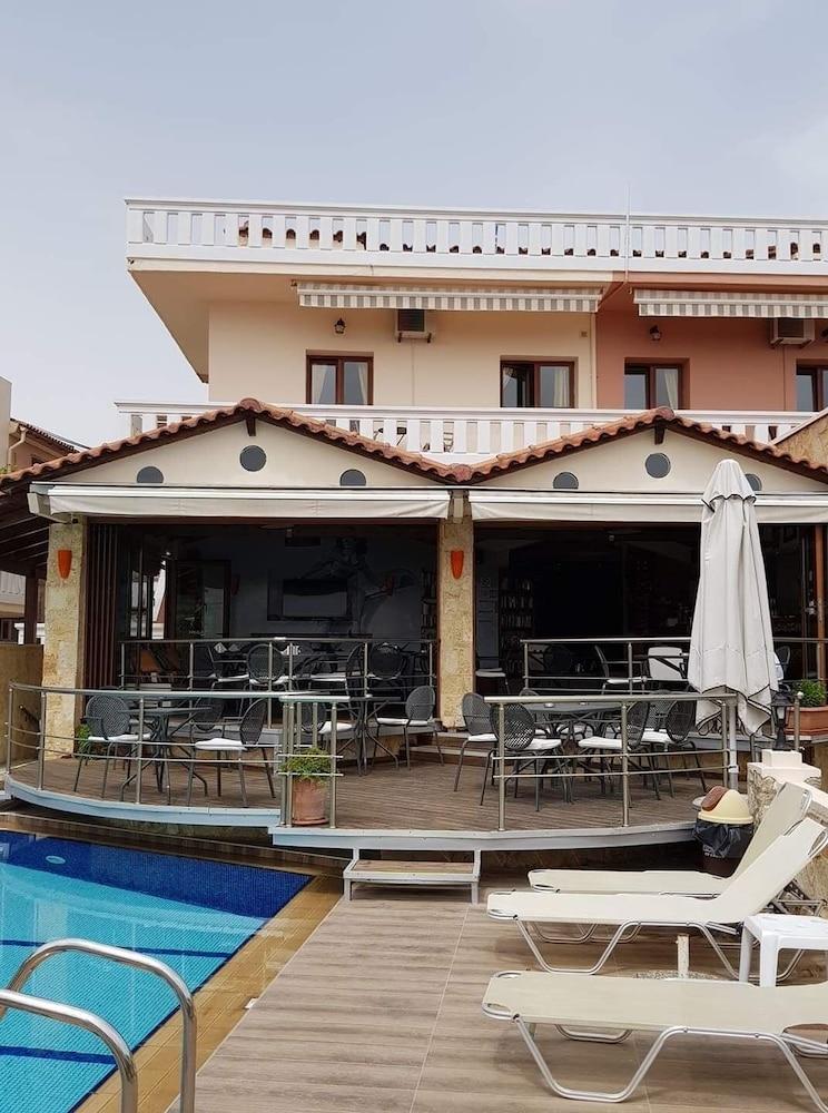 Kokalas Resort Georgioupoli Eksteriør billede
